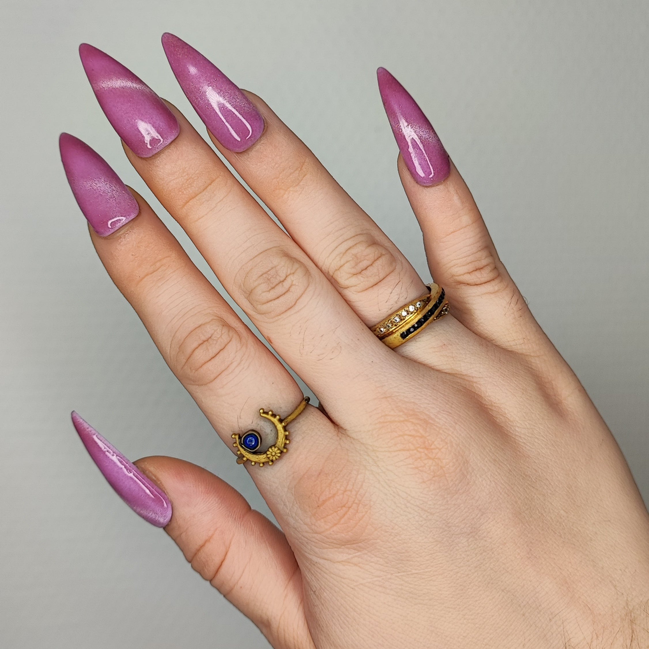 Press on nails - cat eye purple