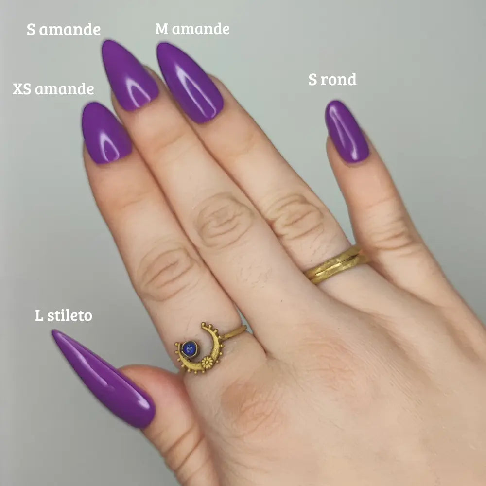 Press on nails - classiques unis ByMoonyx